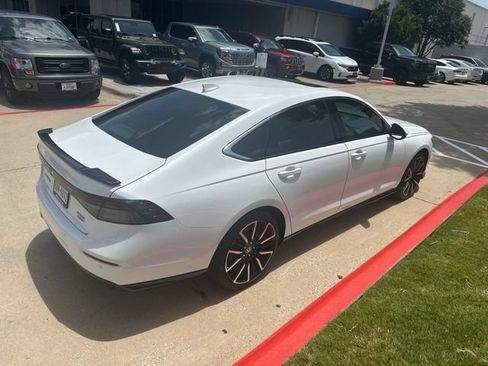 Used 2026 Honda Accord Touring image 2