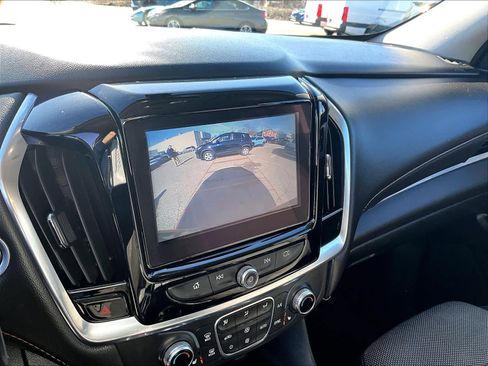 Used 2019 Chevrolet Traverse LT image 20