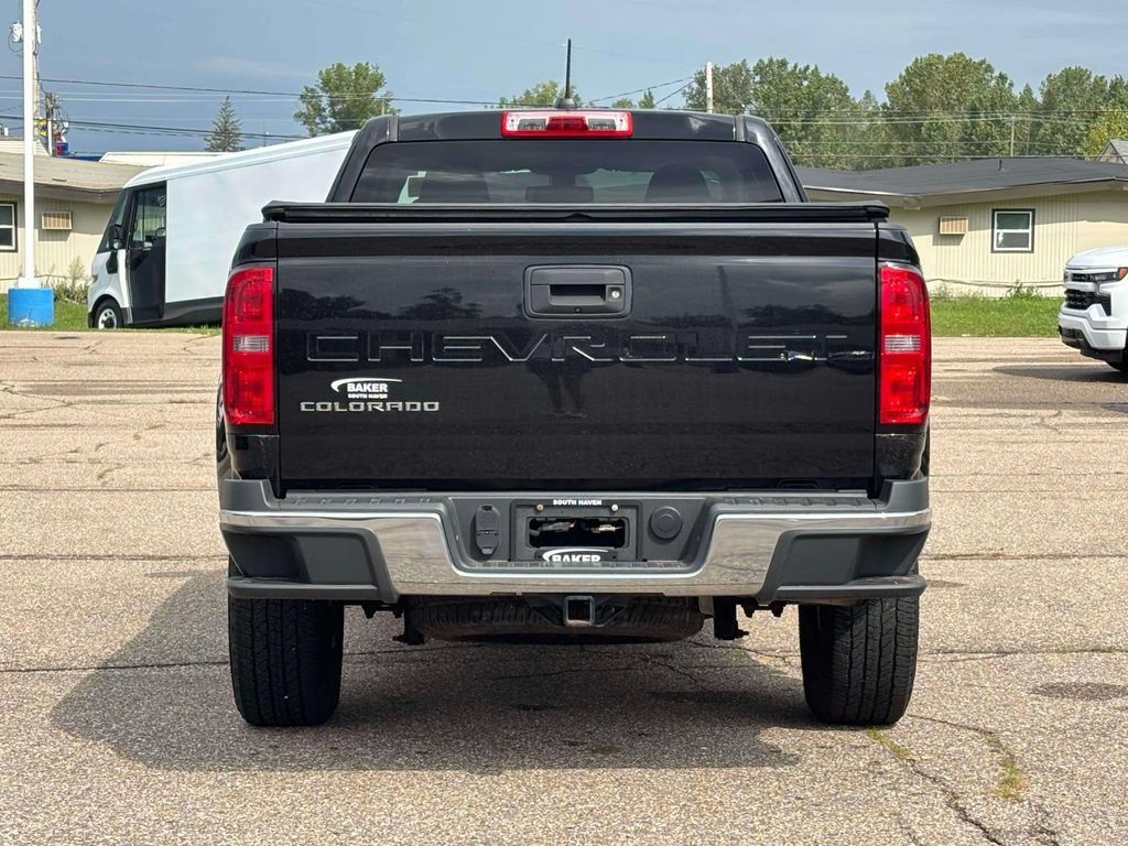 Used 2022 Chevrolet Colorado W/T w/ WT Convenience Package AWD/4WD image 27