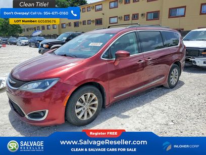 Used 2017 Chrysler Pacifica Touring-L