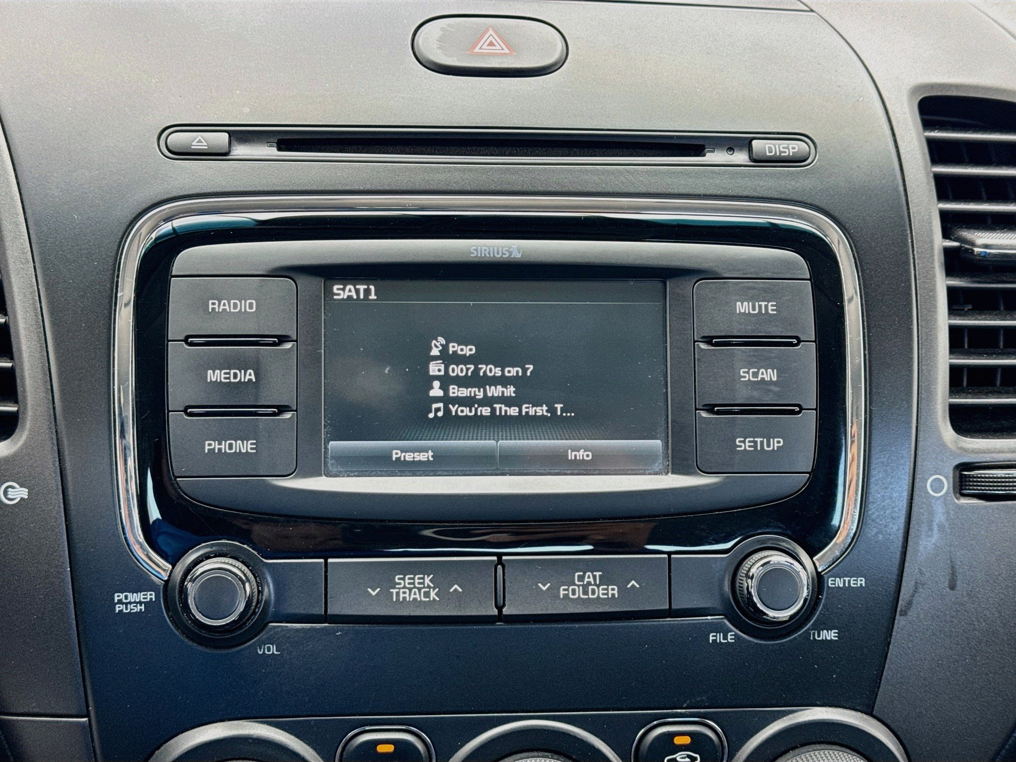 Used 2018 Kia Forte LX w/ LX Rear Camera Package FWD image 11