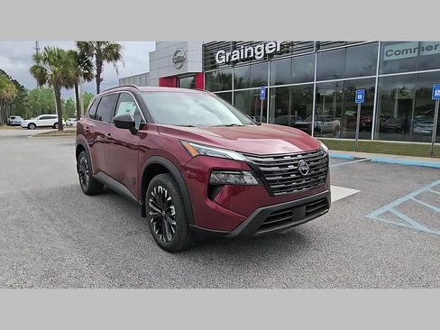 New 2026 Nissan Rogue SV FWD image 17