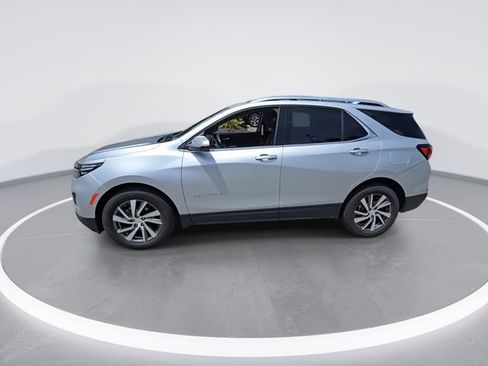 Used 2022 Chevrolet Equinox Premier image 5