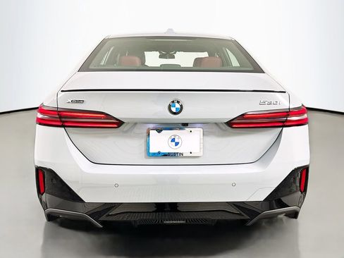 New 2027 BMW 530i xDrive AWD/4WD image 6