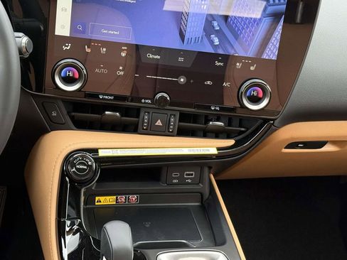 New 2026 Lexus NX 350h Premium image 14