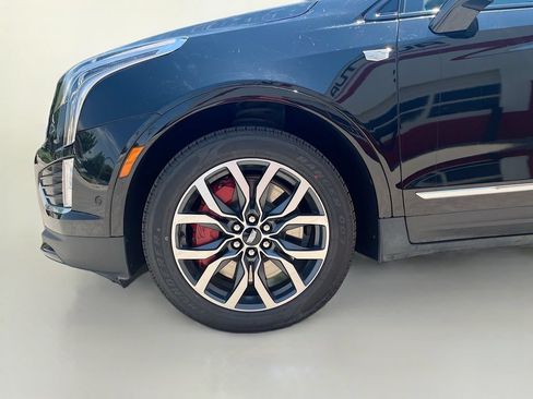 Used 2022 Cadillac XT5 Sportv w/ Platinum Package AWD/4WD image 33