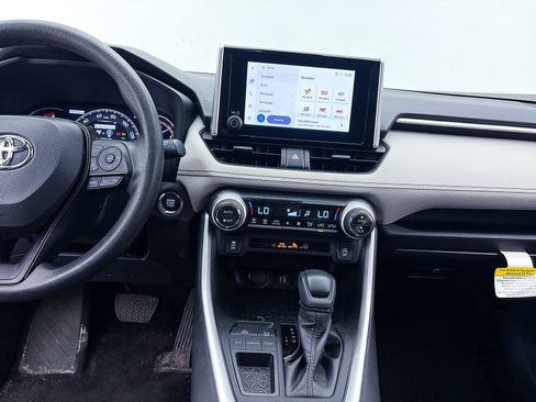 Used 2023 Toyota RAV4 XLE w/ Convenience Package FWD image 6