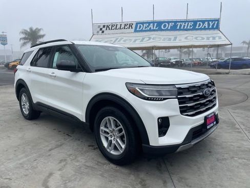 New 2026 Ford Explorer Active w/ Active Comfort Package image 7