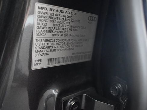 Used 2020 Audi Q8 Premium Plus w/ Premium Plus Package AWD/4WD image 30