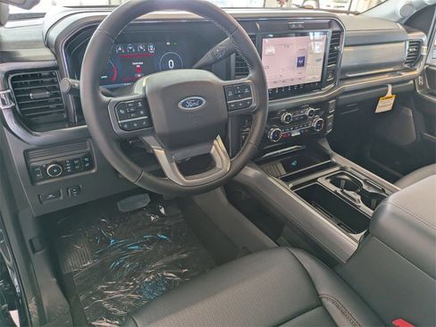New 2026 Ford F250 Lariat w/ Lariat Ultimate Package image 9