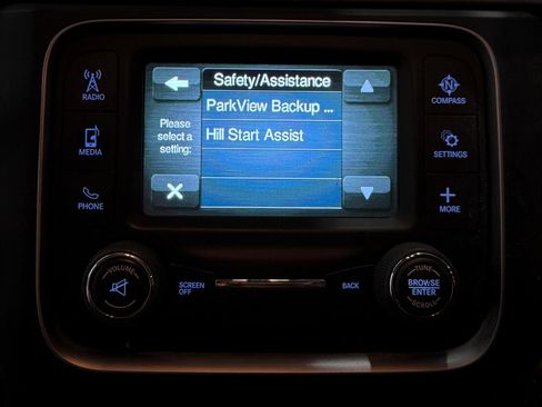 Used 2018 RAM 2500 Tradesman w/ Chrome Appearance Group image 16