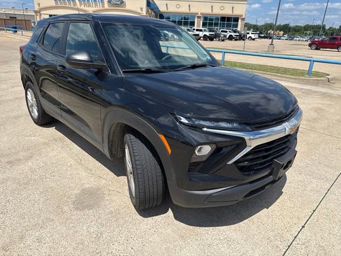 Used 2024 Chevrolet TrailBlazer LS w/ LS Convenience Package AWD/4WD image 18