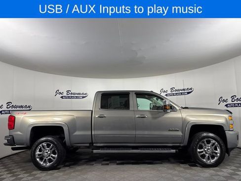 Used 2017 Chevrolet Silverado 2500 High Country AWD/4WD image 6