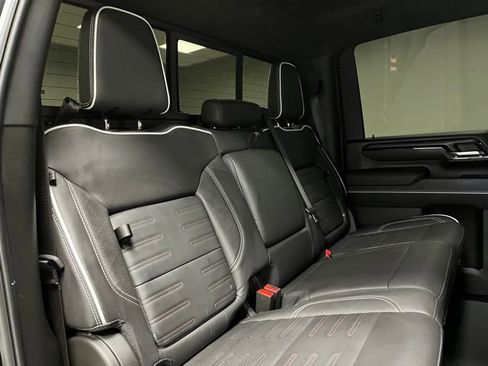 Used 2024 GMC Sierra 2500 AT4X AWD/4WD image 98