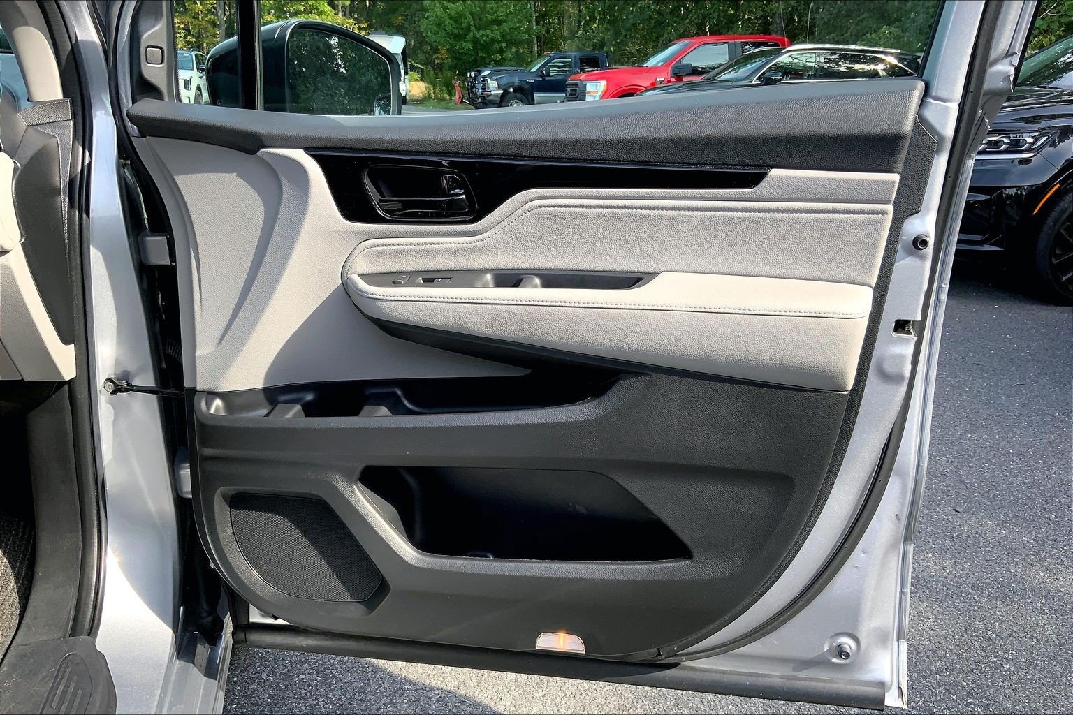 Used 2023 Honda Odyssey Touring image 26