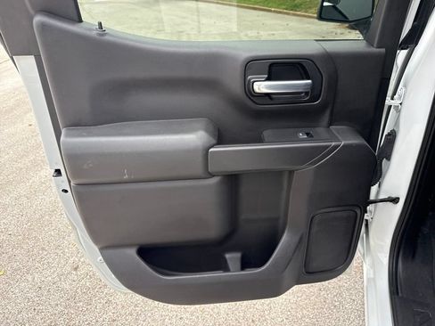 Used 2019 Chevrolet Silverado 1500 LT w/ All-Star Edition AWD/4WD image 23