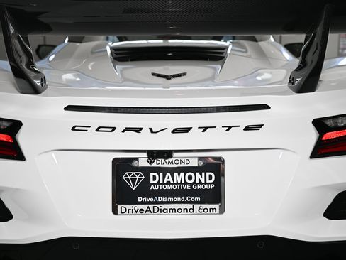 New 2026 Chevrolet Corvette ZR1 w/ ZR1 Carbon Fiber Aero Package image 18