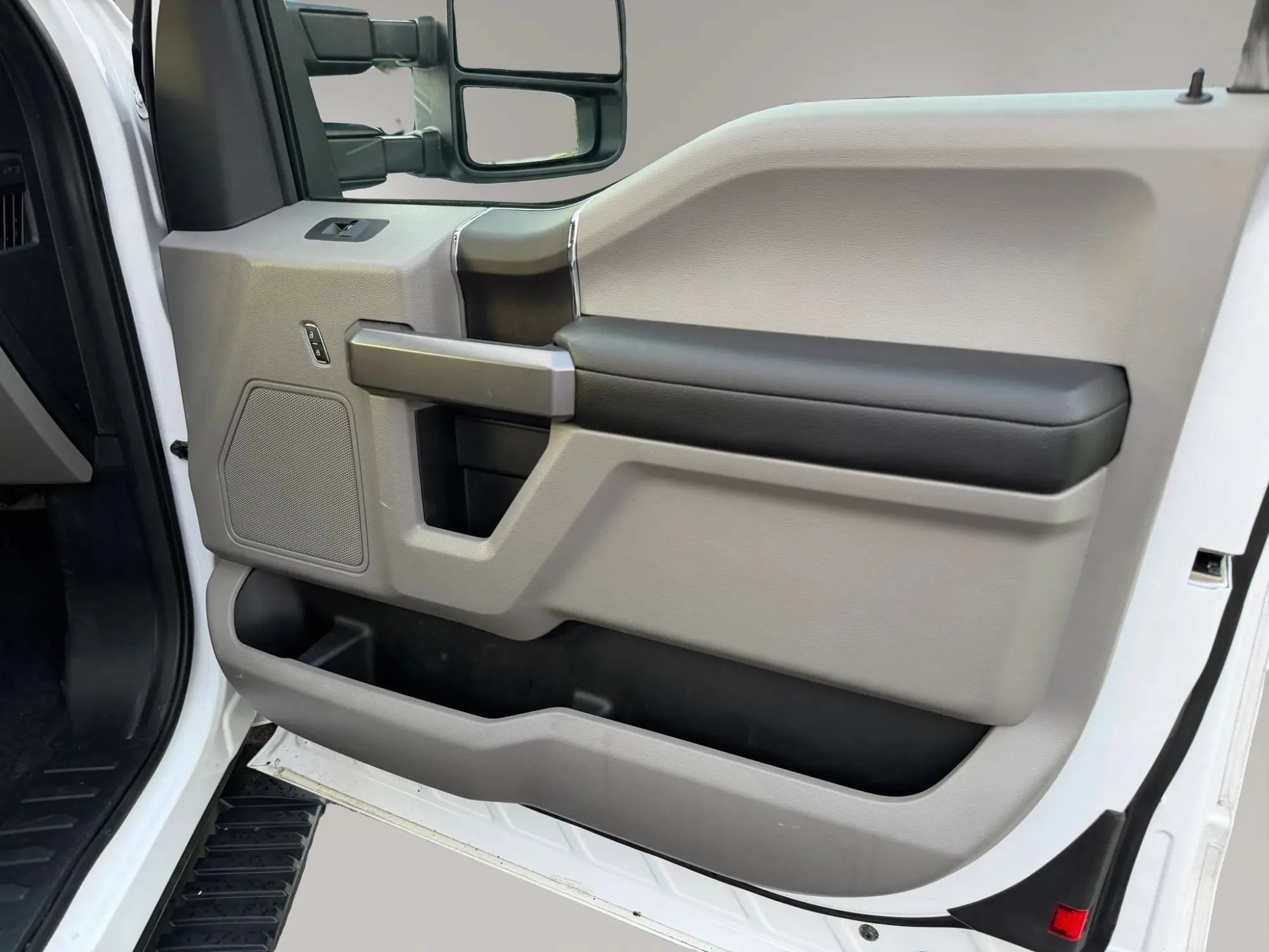 Used 2019 Ford F150 XLT w/ Equipment Group 301A Mid AWD/4WD image 45