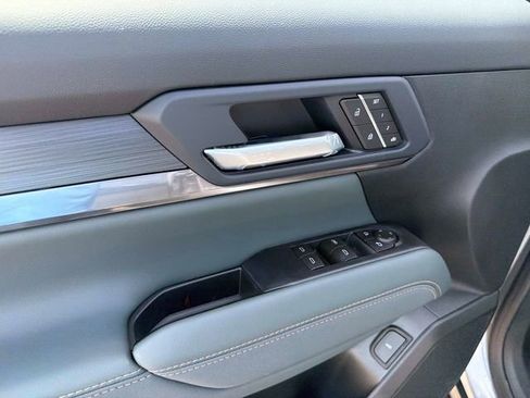 New 2026 GMC Terrain AT4 w/ Convenience Package III AWD/4WD image 18