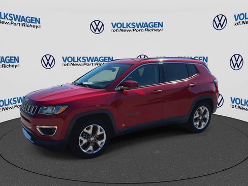Used 2021 Jeep Compass Limited FWD image 4