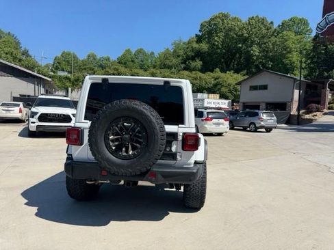 Used 2024 Jeep Wrangler Unlimited Rubicon 392 AWD/4WD image 7