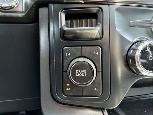 Used 2026 Ford F150 Lariat AWD/4WD image 27