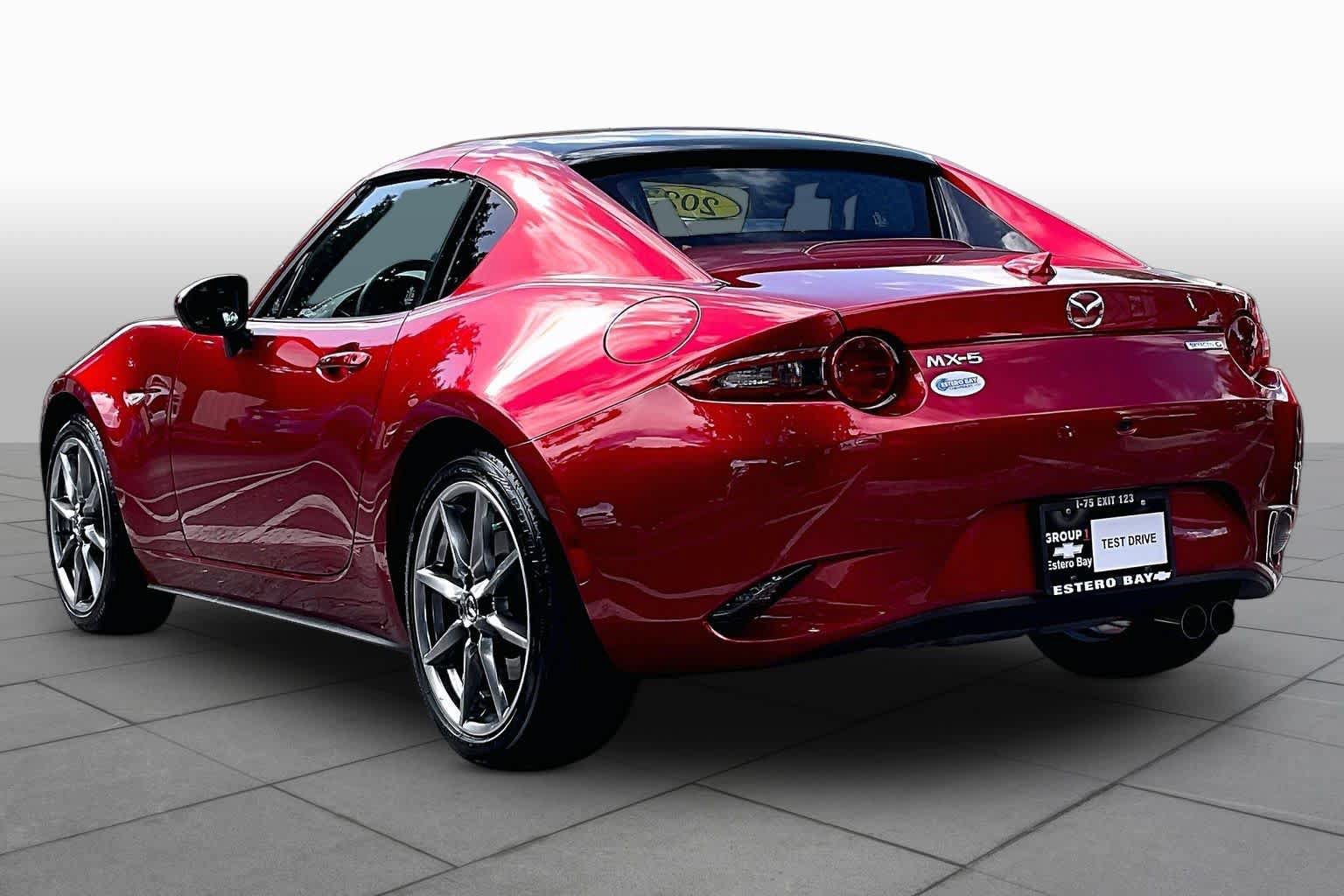 Used 2023 MAZDA MX-5 Miata Grand Touring RWD image 12