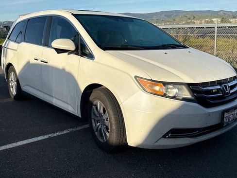 Used 2016 Honda Odyssey EX-L image 2