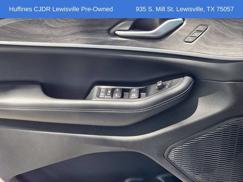 Used 2024 Jeep Grand Cherokee Limited w/ Black Appearance Package RWD image 29