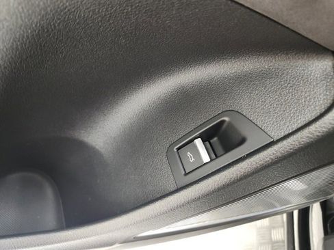 Used 2019 Audi Q8 Prestige image 51