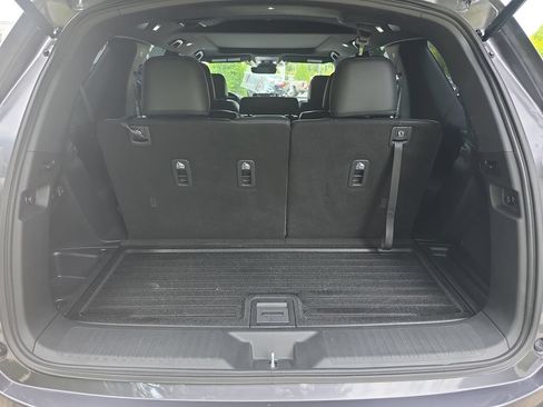 Used 2025 Honda Pilot Black Edition image 39