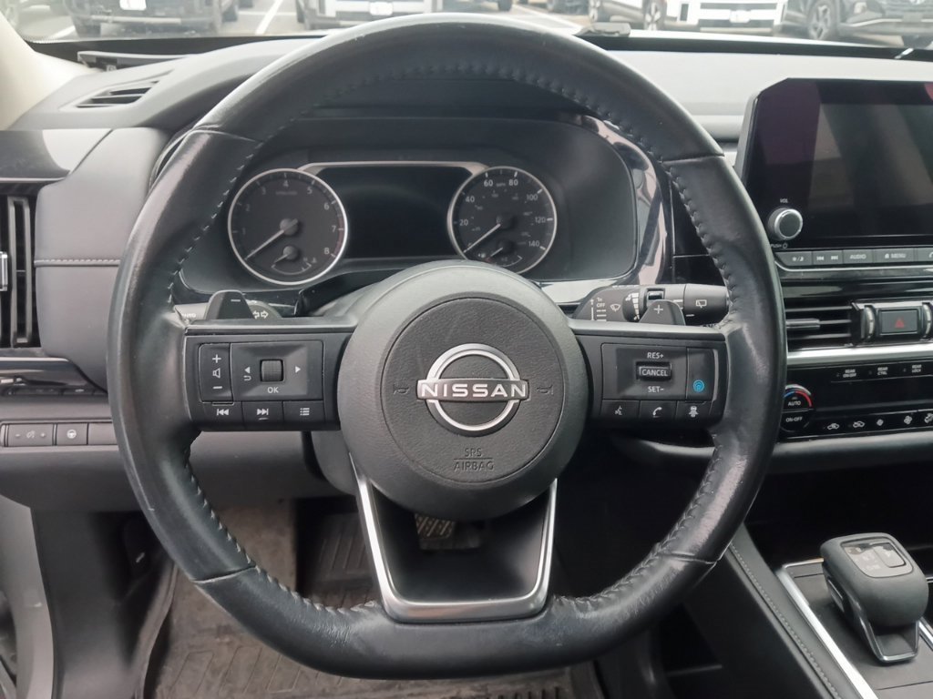 Used 2024 Nissan Pathfinder SV FWD image 9