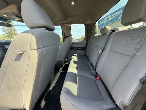 Used 2022 Ford F350 XL w/ FX4 Off-Road Package AWD/4WD image 12
