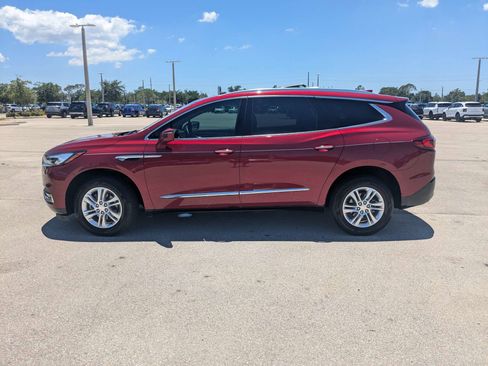 Used 2020 Buick Enclave Essence FWD image 8