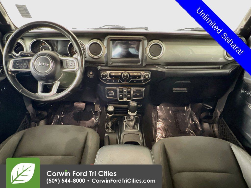 Used 2020 Jeep Wrangler Unlimited Sahara AWD/4WD image 7