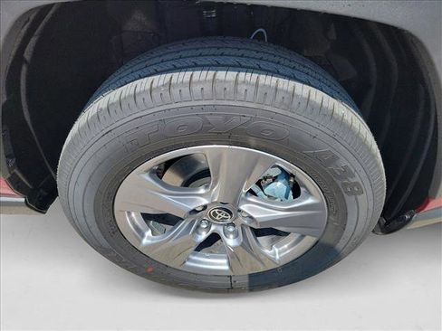 New 2025 Toyota RAV4 LE image 10