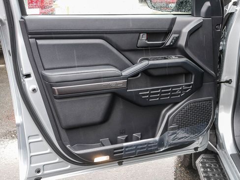 New 2025 Toyota 4Runner TRD Off-Road Premium image 23