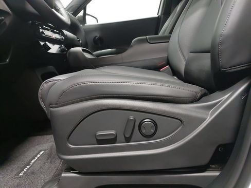 Certified 2026 Hyundai Palisade XRT Pro AWD/4WD image 32