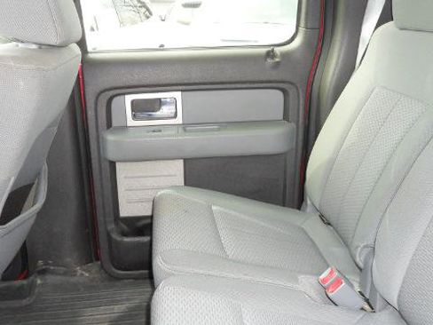 Used 2011 Ford F150 XLT w/ XLT Chrome Pkg image 17