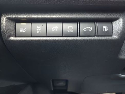 Used 2026 Toyota Camry XLE w/ Premium Plus Package image 23