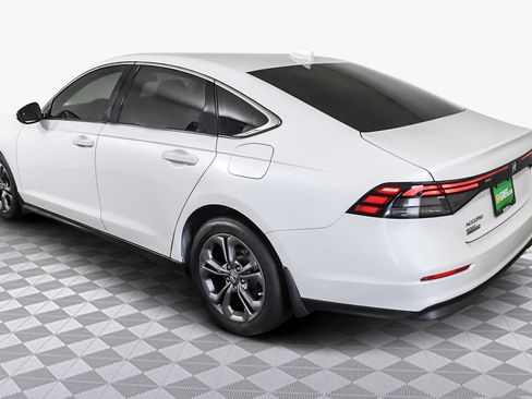 Used 2023 Honda Accord EX image 6