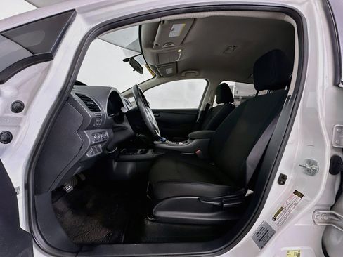 Used 2014 Nissan Leaf S w/ Charge Package FWD image 13