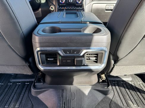 Used 2020 GMC Sierra 3500 Denali w/ Denali Ultimate Package image 24