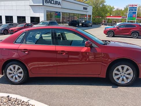 Used 2010 Subaru Impreza 2.5i AWD/4WD image 7