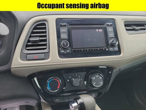 Used 2018 Honda HR-V LX image 15