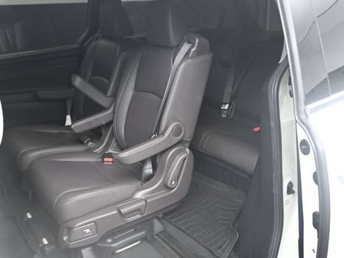 Used 2019 Honda Odyssey Elite image 16