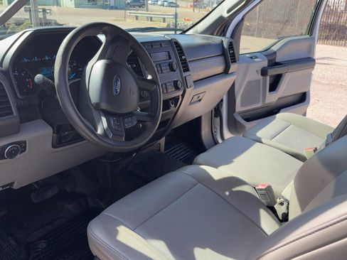 Used 2018 Ford F250 XL w/ Power Equipment Group image 14