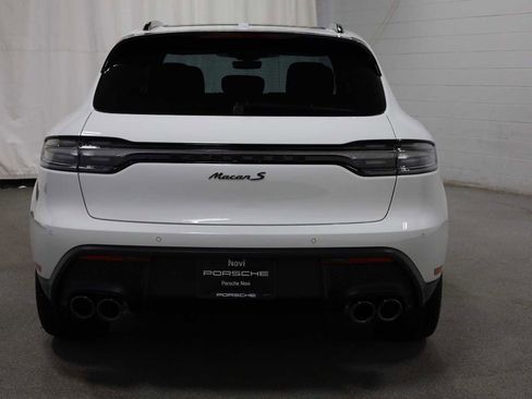New 2026 Porsche Macan S image 7