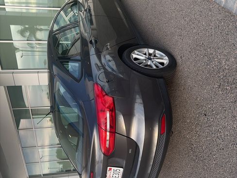 Used 2016 Ford Focus SE image 4