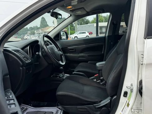 Used 2015 Mitsubishi Outlander Sport ES AWD/4WD image 12